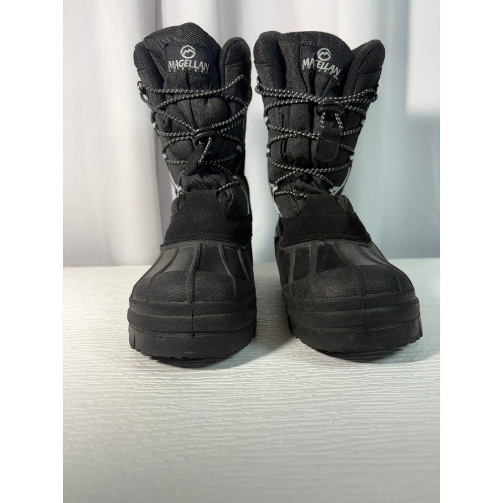 Magellan Outdoors Boys - Ladies 7.5 Thinsulate Winter Snow Boots MS0011
